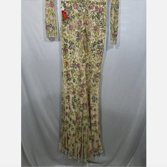 NWT $698 Mac Duggal [ 4 ] Long Sleeve Floral Embellished Gown in Nude Mult #Q633 - Picture 15 of 15